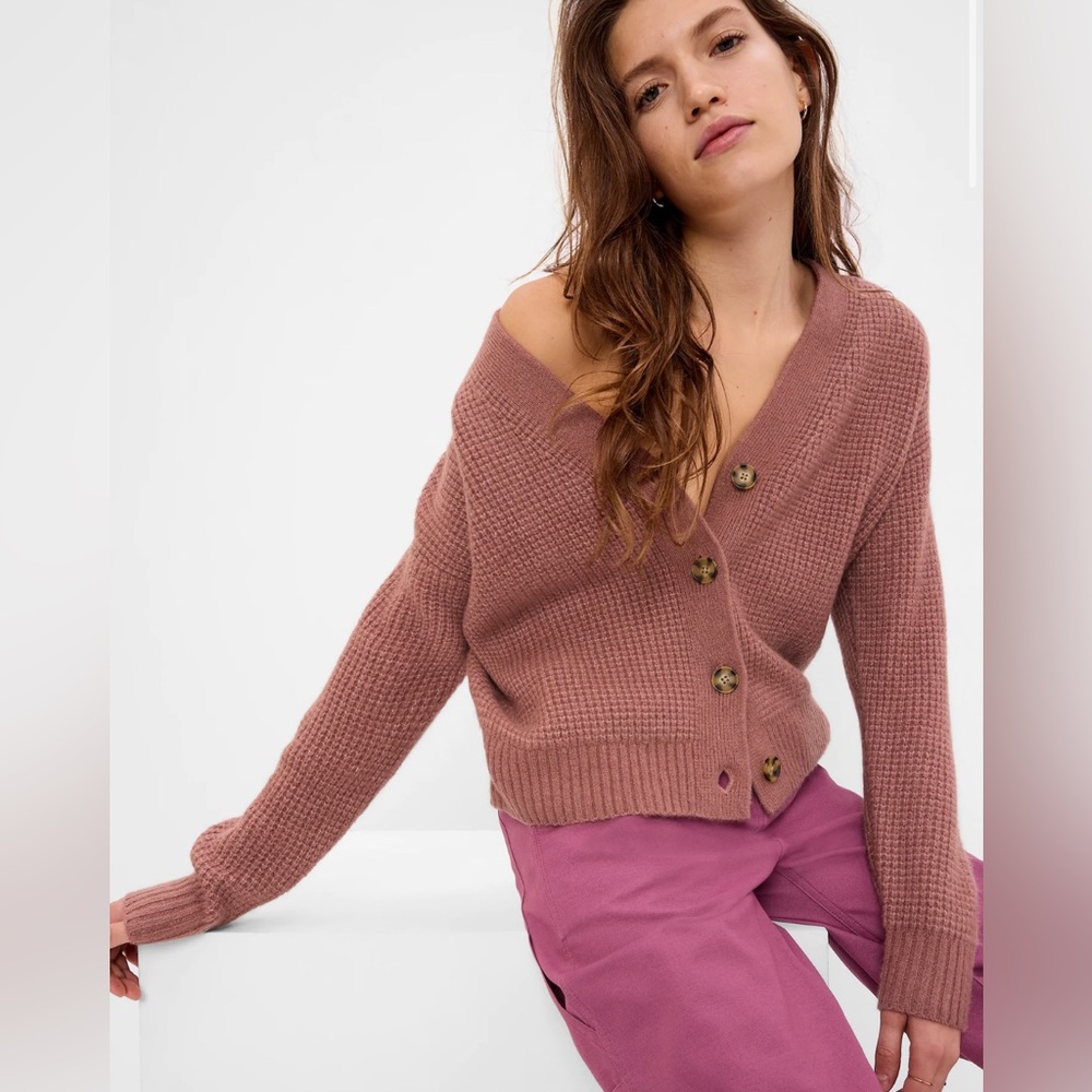 GAP Mauve Pink Waffle Knit Cardigan Button-Down Sweater